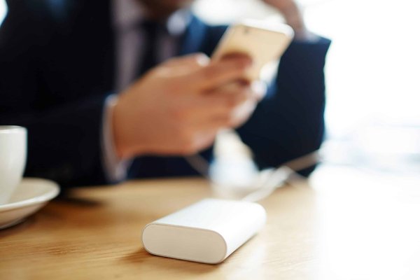 What's the Best Approach for Recharging Air Conditioning in a Honda Accord?